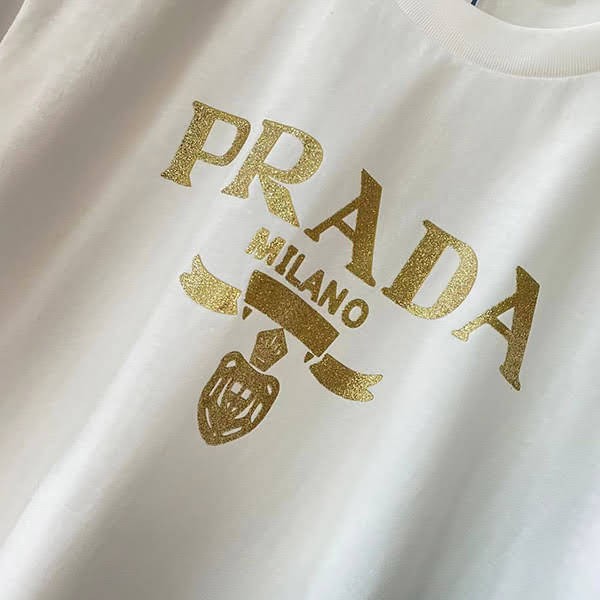 プラダ コピー★ロゴ コットン Tシャツ puq21122